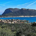 Sandbeach Διαμέρισμα Golfo Aranci